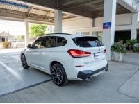 BMW X1 sDrive 20d M Sport  ดีเชล ปี 2022 สีขาว รูปที่ 4
